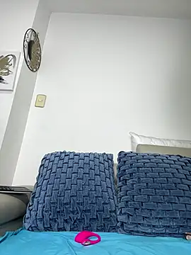 jamilaross online show from February 25, 2025, 4:57 am