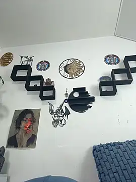 jamilaross online show from November 27, 2025, 10:01 pm