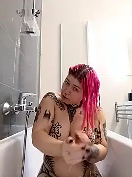 divine eve online show from September 12, 2025, 12:16 pm