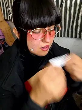 Snapshot of Derry_Cooper chatting on January 11, 2026, 2:44 pm Derry Cooper online show from January 11, 2026, 2:44 pm