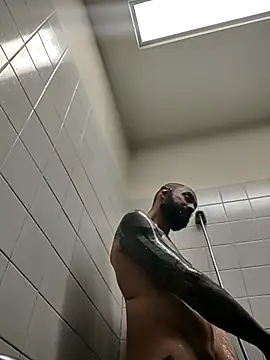 AceSpinning DJ online show from February 19, 2025, 7:05 pm