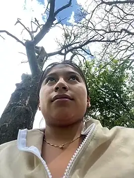 Snapshot of LinnaGardenia chatting on December 1, 2024, 5:13 pm LinnaGardenia online show from December 1, 2024, 5:13 pm