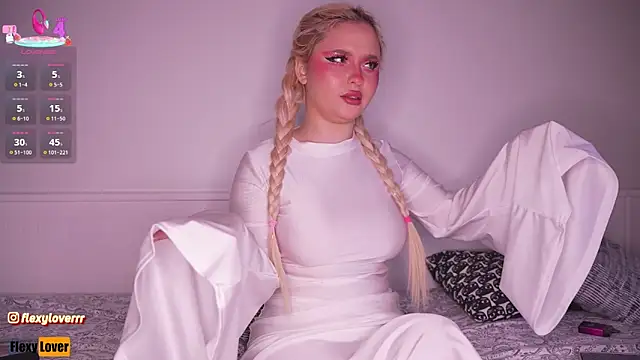 Flexy Lover online show from February 16, 2026, 2:24 pm