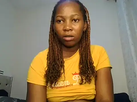 Snapshot of Petitiebooty chatting on February 8, 2025, 1:11 pm Petitiebooty online show from February 8, 2025, 1:11 pm