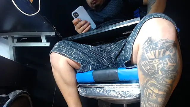 DickMasterfindom online show from June 3, 2026, 4:15 am