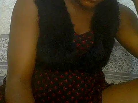 Snapshot of pretty_nanah chatting on October 4, 2025, 7:12 pm pretty nanah online show from October 4, 2025, 7:12 pm