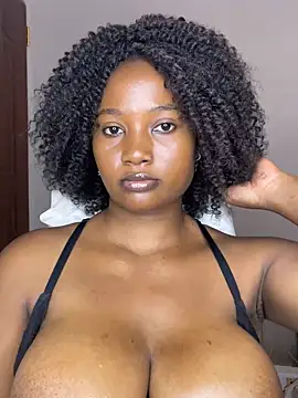 Snapshot of chocogirl01 chatting on February 7, 2025, 1:25 am chocogirl01 online show from February 7, 2025, 1:25 am