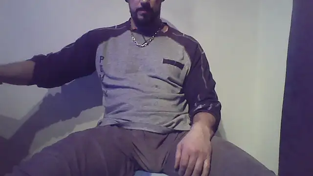 fl3xxx1 online show from February 22, 2025, 6:08 pm