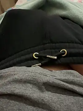 anonimotarado12 online show from April 7, 2026, 8:20 pm