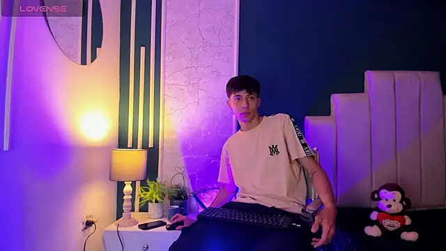 AlessandroDybala online show from February 14, 2025, 12:03 pm