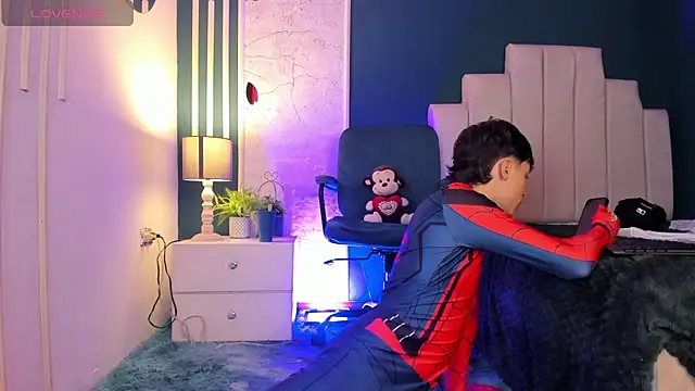 AlessandroDybala online show from February 16, 2025, 3:27 pm