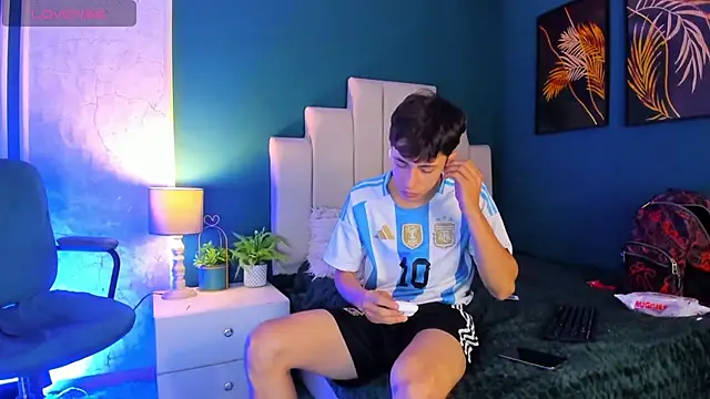 AlessandroDybala online show from February 28, 2025, 3:15 pm