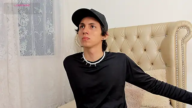 Snapshot of JeanRam18 chatting on March 11, 2025, 12:06 pm JeanRam18 online show from March 11, 2025, 12:06 pm