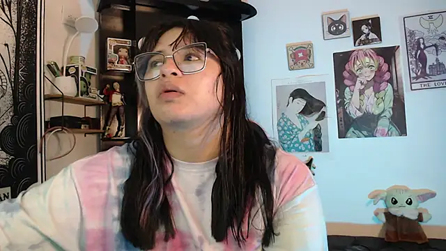 Snapshot of mollyshake1 chatting on March 15, 2025, 5:41 am mollyshake1 online show from March 15, 2025, 5:41 am