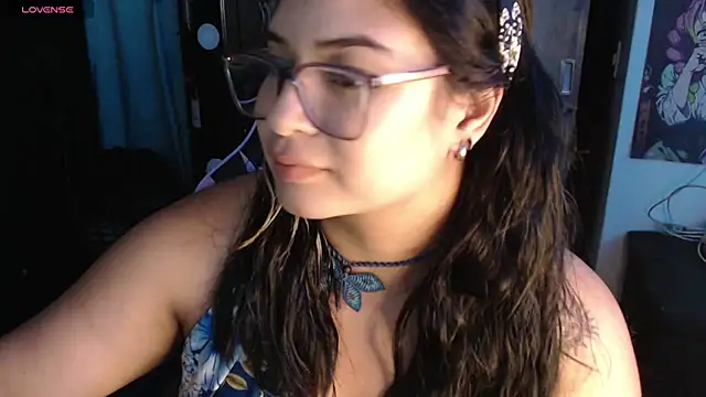 Snapshot of mollyshake1 chatting on October 4, 2025, 4:54 am mollyshake1 online show from October 4, 2025, 4:54 am