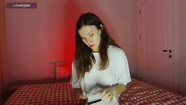 Snapshot of fifth_element chatting on January 17, 2026, 10:46 pm fifth element online show from January 17, 2026, 10:46 pm