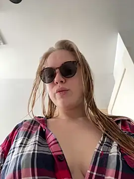 Little Forest ELF online show from February 26, 2026, 5:50 am