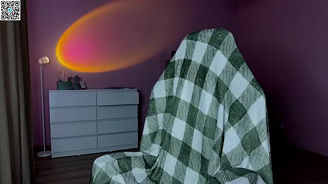 Ameliia castro online show from November 12, 2025, 6:03 am