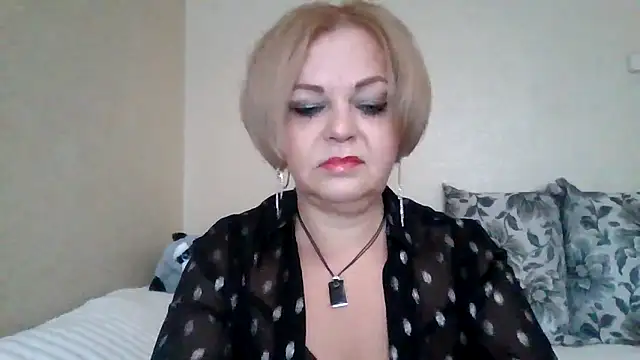 SofiyaPetrova online show from April 28, 2026, 5:23 am