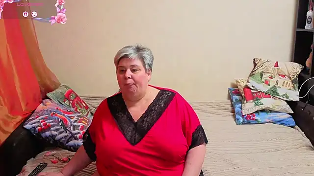 Snapshot of Baunti5555 chatting on February 16, 2026, 6:48 pm Baunti5555 online show from February 16, 2026, 6:48 pm