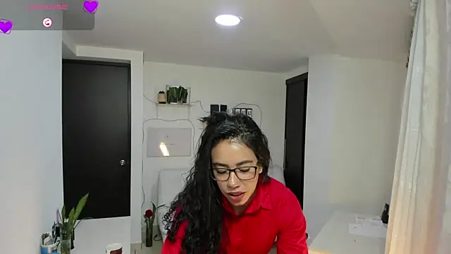 susana monroy online show from May 26, 2026, 8:54 am
