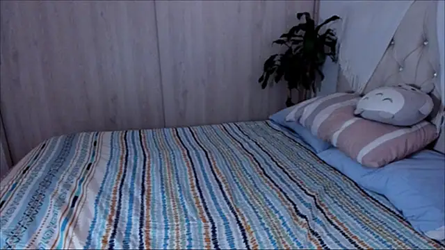 dimitri targaryen online show from October 8, 2025, 11:35 pm