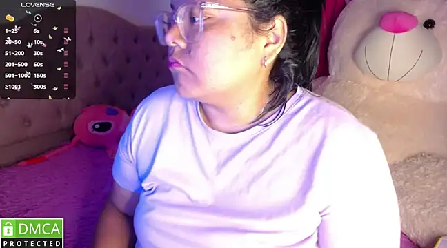 KittyHot20 online show from February 4, 2025, 11:06 pm