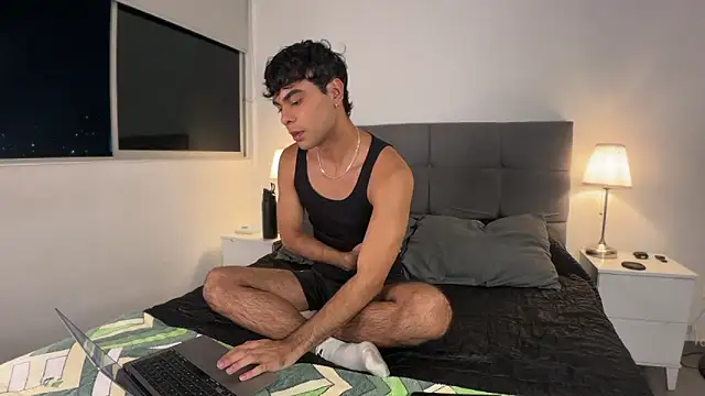 oliversstream online show from February 3, 2025, 2:14 am