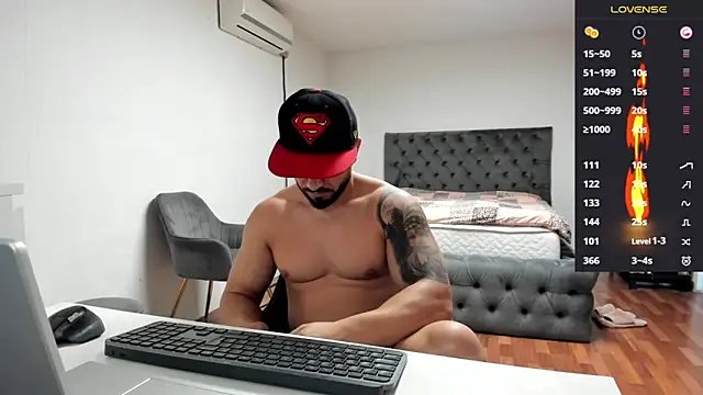 supermanboy94 online show from October 22, 2025, 5:52 am