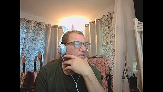 coryassman online show from March 11, 2026, 12:38 am