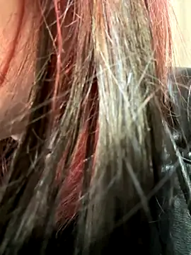 arielabradberry online show from September 25, 2025, 11:58 am