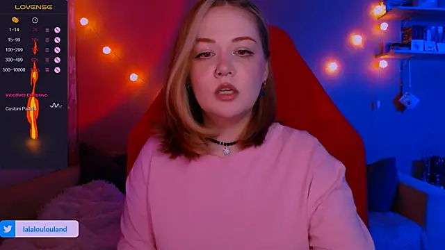 Snapshot of lala_loulou_land chatting on December 29, 2024, 8:58 pm lala loulou land online show from December 29, 2024, 8:58 pm