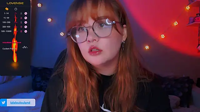 Snapshot of lala_loulou_land chatting on September 21, 2025, 8:10 pm lala loulou land online show from September 21, 2025, 8:10 pm