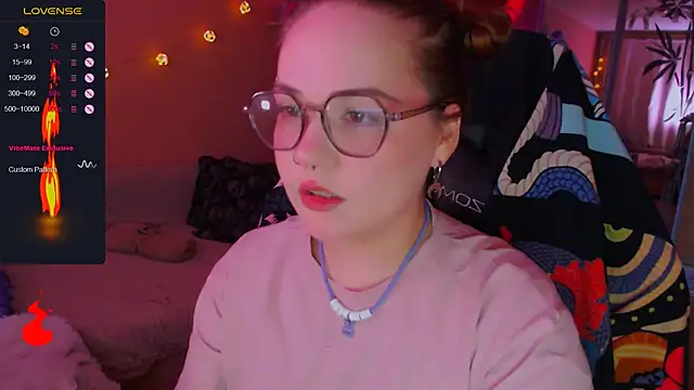 Snapshot of lala_loulou_land chatting on November 1, 2025, 11:23 am lala loulou land online show from November 1, 2025, 11:23 am