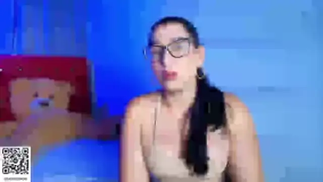 Snapshot of kathy_lorensss chatting on November 5, 2025, 2:06 pm kathy lorensss online show from November 5, 2025, 2:06 pm