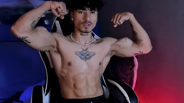 Thomas Fit1 online show from March 25, 2026, 6:36 pm