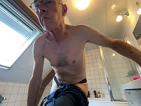 martxxxxx online show from September 23, 2025, 9:23 am