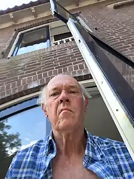 martxxxxx online show from August 3, 2026, 7:18 am