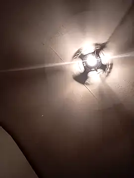 Snapshot of Xoc8_ chatting on December 17, 2024, 2:11 pm Xoc8 online show from December 17, 2024, 2:11 pm