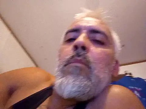 Snapshot of Xoc8_ chatting on December 18, 2024, 8:53 am Xoc8 online show from December 18, 2024, 8:53 am