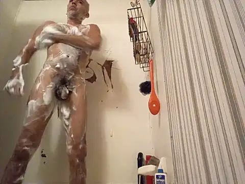 Snapshot of Xoc8_ chatting on December 31, 2024, 1:15 am Xoc8 online show from December 31, 2024, 1:15 am