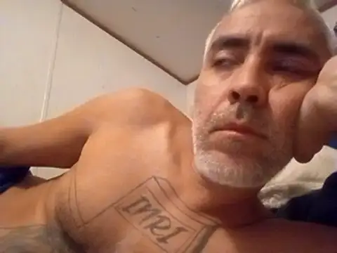 Snapshot of Xoc8_ chatting on January 27, 2025, 10:27 pm Xoc8 online show from January 27, 2025, 10:27 pm