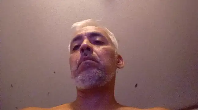 Snapshot of Xoc8_ chatting on February 3, 2025, 6:07 pm Xoc8 online show from February 3, 2025, 6:07 pm