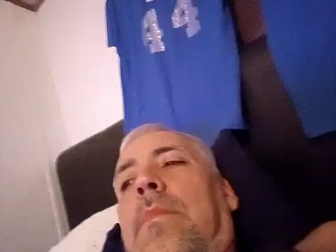 Snapshot of Xoc8_ chatting on February 8, 2025, 4:36 am Xoc8 online show from February 8, 2025, 4:36 am