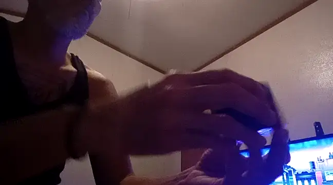 Snapshot of Xoc8_ chatting on February 10, 2025, 2:16 pm Xoc8 online show from February 10, 2025, 2:16 pm