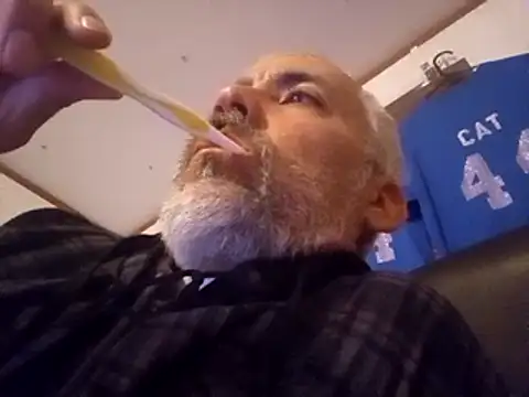 Snapshot of Xoc8_ chatting on February 22, 2025, 11:46 pm Xoc8 online show from February 22, 2025, 11:46 pm