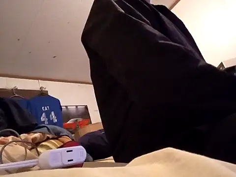 Snapshot of Xoc8_ chatting on March 7, 2025, 5:08 am Xoc8 online show from March 7, 2025, 5:08 am