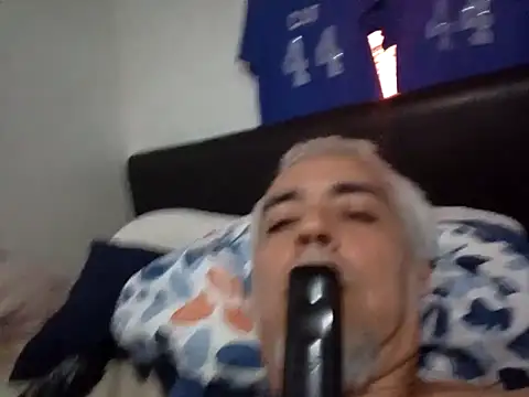 Snapshot of Xoc8_ chatting on September 8, 2025, 8:41 pm Xoc8 online show from September 8, 2025, 8:41 pm