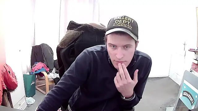 PKrisztian online show from March 2, 2026, 1:51 pm