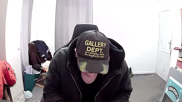 PKrisztian online show from March 30, 2026, 9:32 am